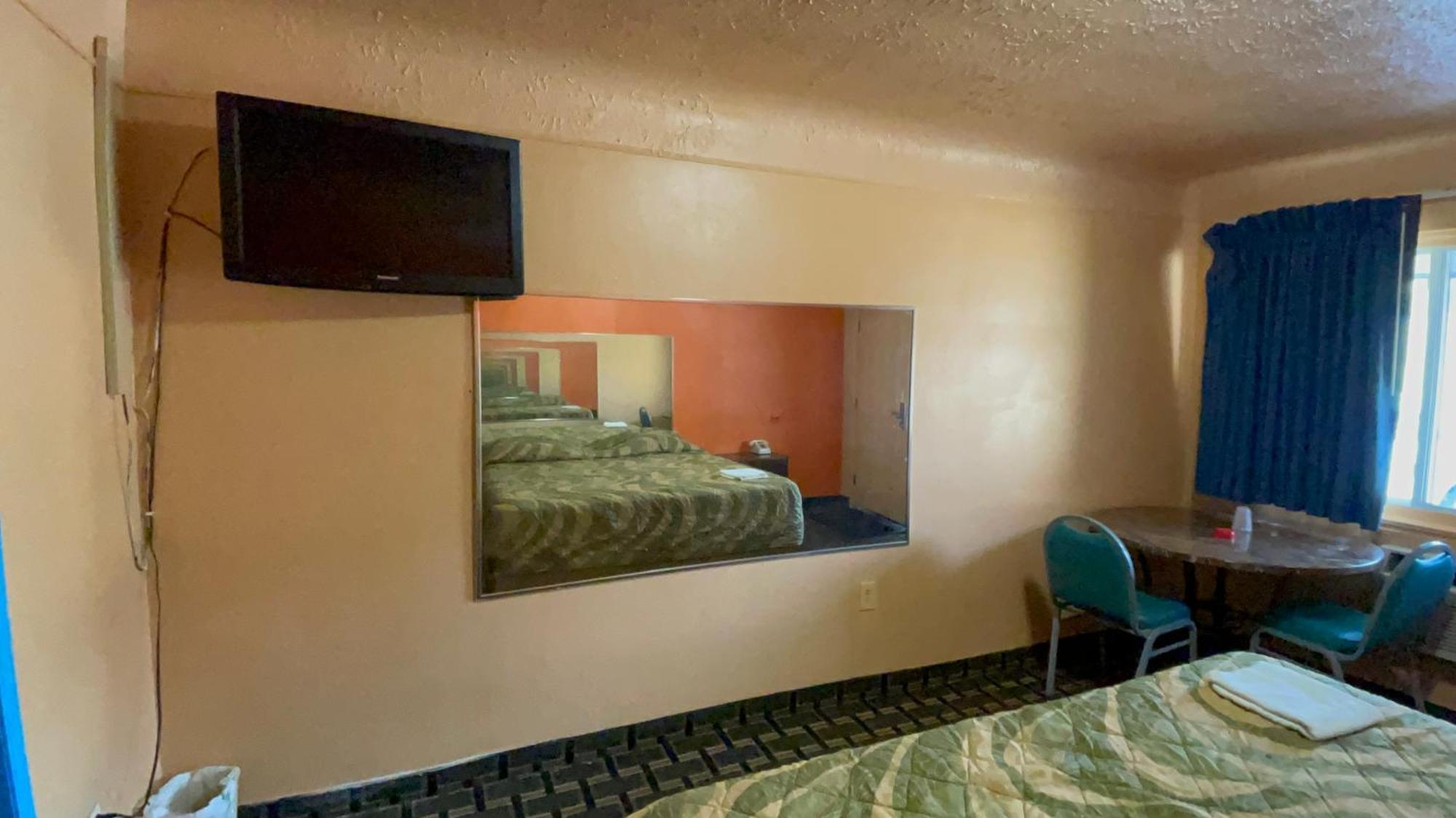 Deluxe Inn Motel Detroit Kültér fotó